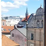 Dk Mendelsohna Apartamento *