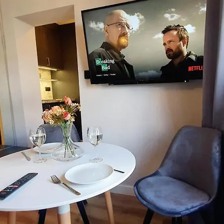 Апартаменты Dk Mendelsohna *