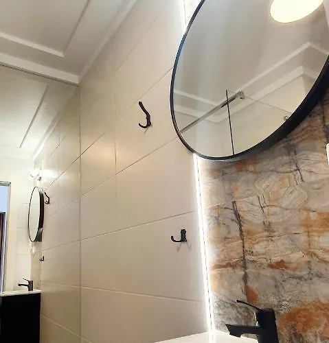 Dk Mendelsohna Apartment